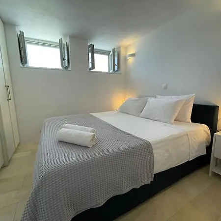 Villamar - Private With Pool In Naoussa Vakantiehuis Páros