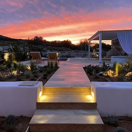 Villamar - Private With Pool In Naoussa Vakantiehuis Páros