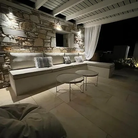 Villamar - Private With Pool In Naoussa Πάρος